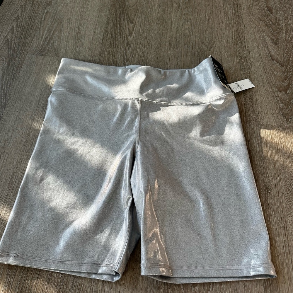 GAP Silver Bike Shorts High-Waisted Reflective